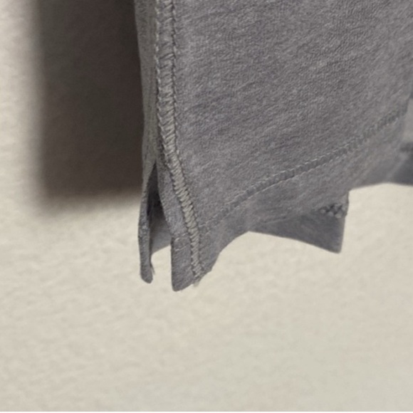 THE NORTH FACE Wander Slitback Short Sleeve Shirt Light Grey Women's Medium NWT - Picture 6 of 9